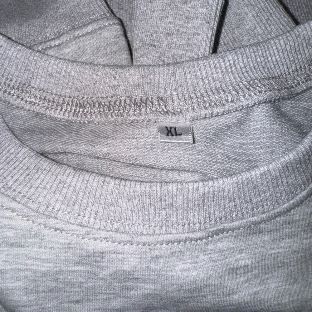 NWOT Tummy Hurts Sweatshirt Gray Size XL - Picture 4 of 5